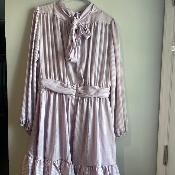 ENTRO Knee-Length Mock Neck Lavender Dress - Large - NWT - Picture 2 of 11